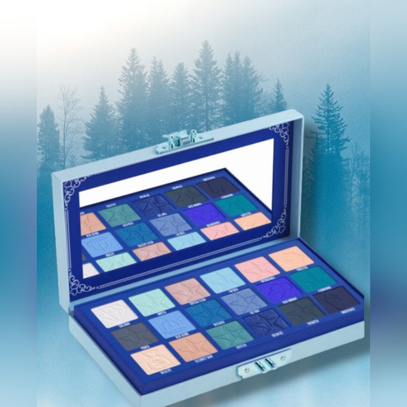 Jeffree Star Cosmetics Blue Blood Eyeshadow Palette - Picture 6 of 7